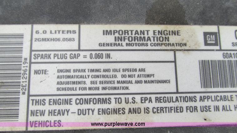 image for item G9293 2002 Chevrolet Silverado 2500HD pickup truck