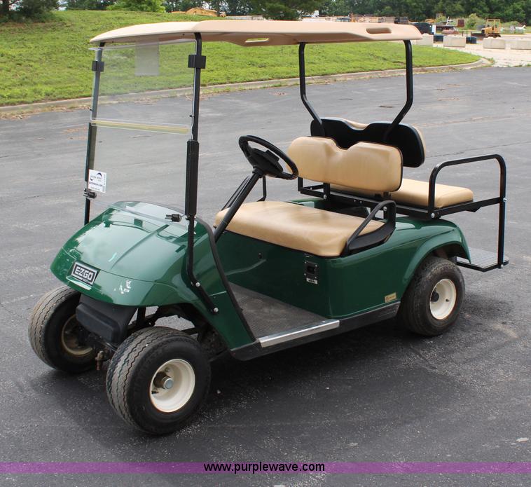 image for item H2545 Ez-go electric golf cart