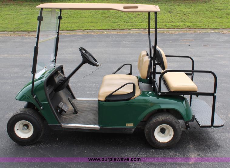 image for item H2545 Ez-go electric golf cart