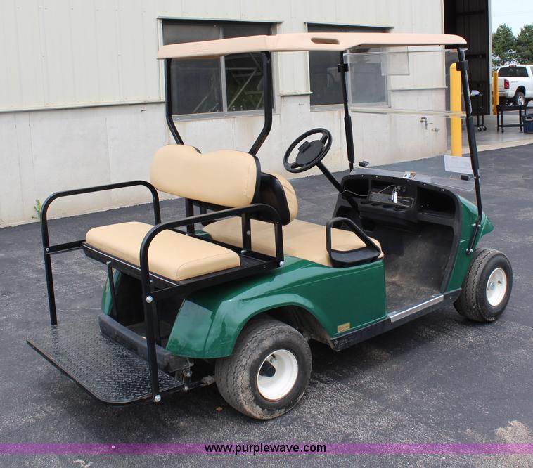 image for item H2545 Ez-go electric golf cart