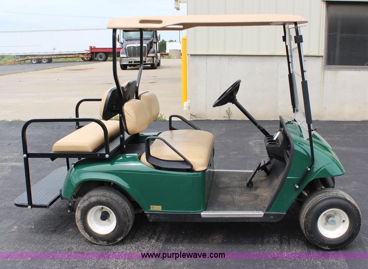 image for item H2545 Ez-go electric golf cart