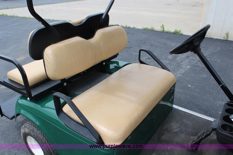 image for item H2545 Ez-go electric golf cart