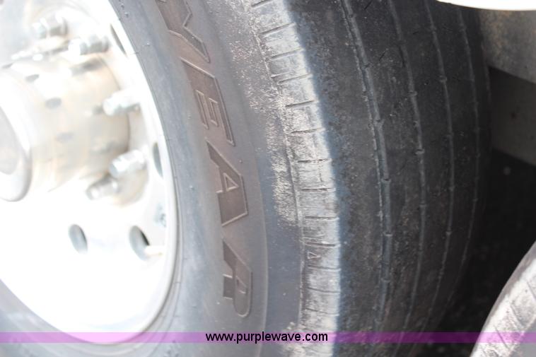 image for item H2546 2009 Classic stacker trailer