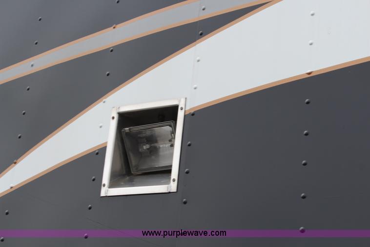 image for item H2546 2009 Classic stacker trailer