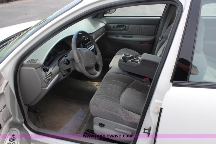 image for item H2562 2002 Buick Century Custom