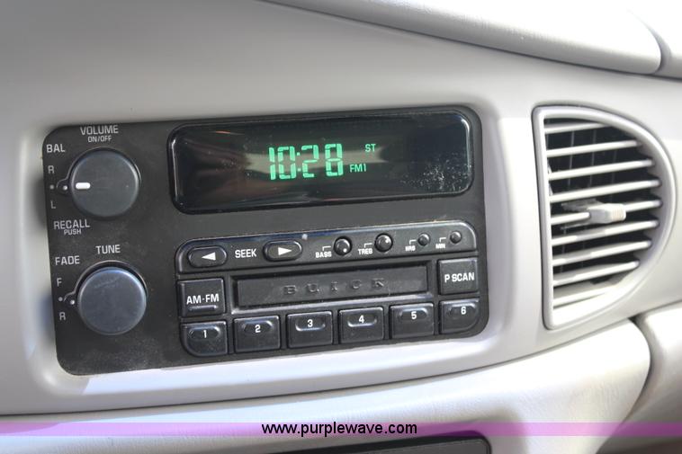 image for item H2562 2002 Buick Century Custom