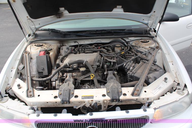 image for item H2562 2002 Buick Century Custom