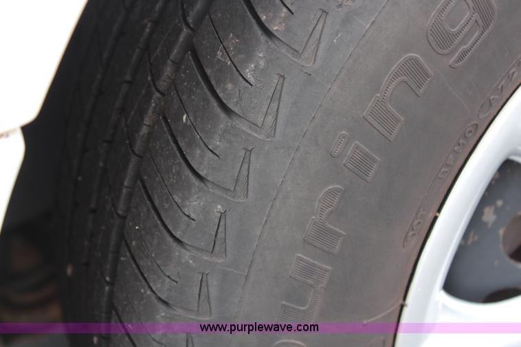 image for item H2562 2002 Buick Century Custom