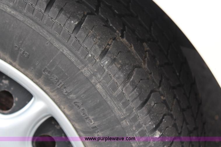 image for item H2562 2002 Buick Century Custom