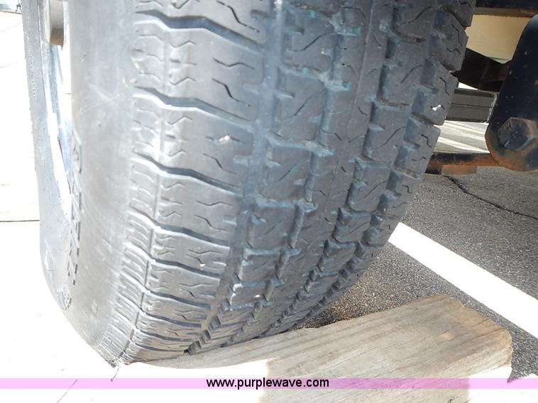 image for item I3587 1985 Invader boat