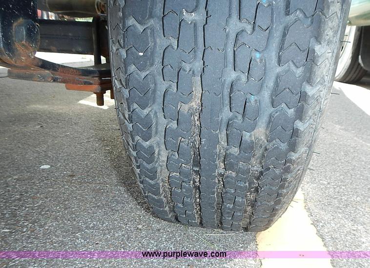 image for item I3587 1985 Invader boat