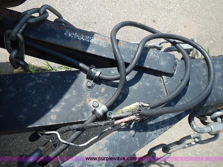 image for item I3587 1985 Invader boat