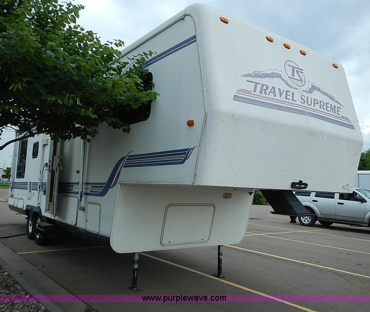 image for item I3595 1996 Travel Supreme 33RLSS camper