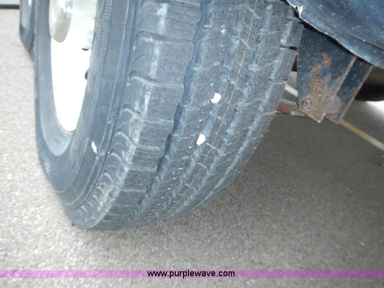 image for item I3595 1996 Travel Supreme 33RLSS camper