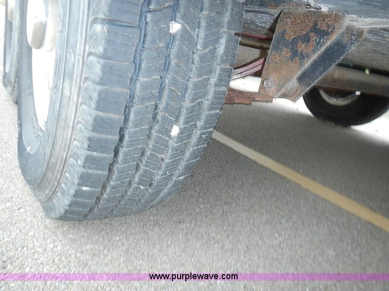 image for item I3595 1996 Travel Supreme 33RLSS camper