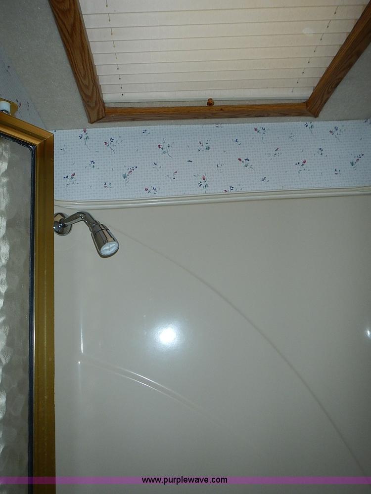 image for item I3595 1996 Travel Supreme 33RLSS camper