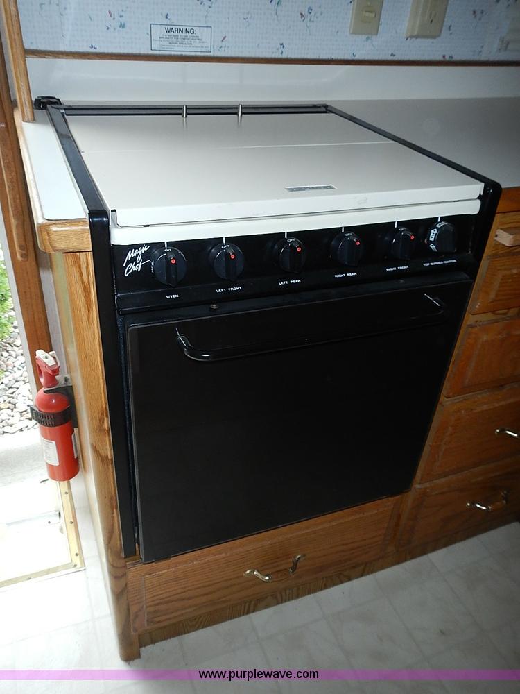 image for item I3595 1996 Travel Supreme 33RLSS camper