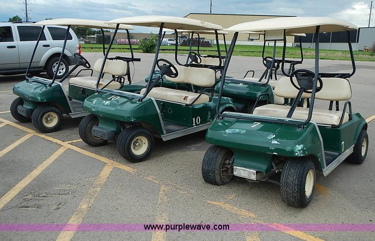 image for item I3605 (5) Club Car electric golf carts
