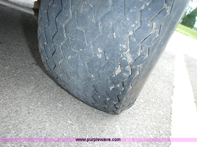 image for item I3605 (5) Club Car electric golf carts