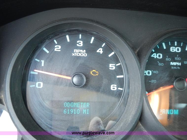 image for item I3606 2011 Chevrolet Silverado 1500 Ext. Cab pickup truck