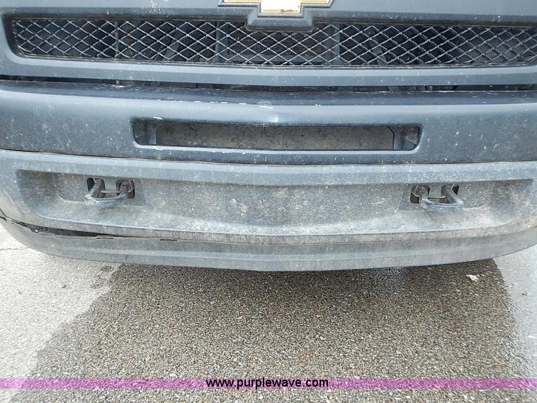 image for item I3606 2011 Chevrolet Silverado 1500 Ext. Cab pickup truck