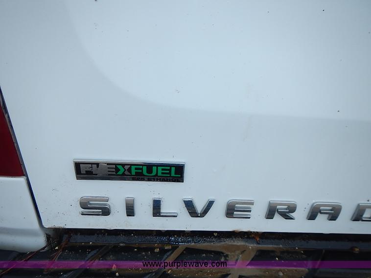 image for item I3606 2011 Chevrolet Silverado 1500 Ext. Cab pickup truck