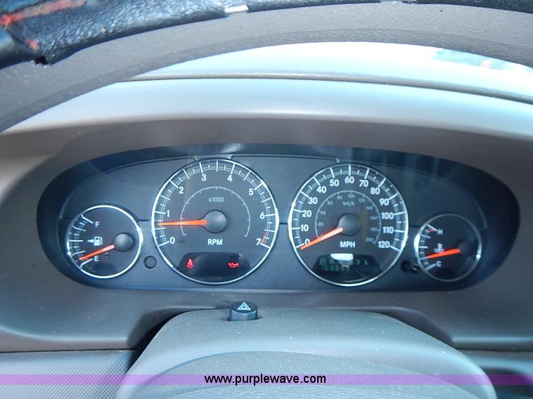 image for item I3610 2004 Chrysler Sebring