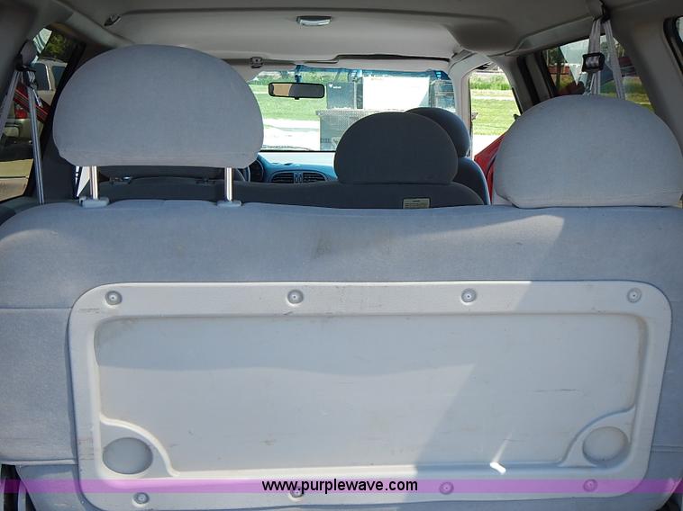 image for item I3611 1996 Mercury Villager GS van