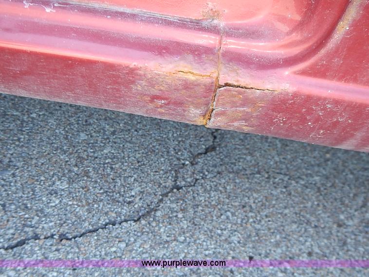 image for item I3611 1996 Mercury Villager GS van