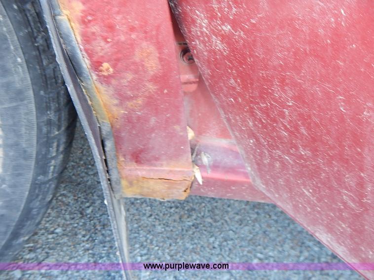 image for item I3611 1996 Mercury Villager GS van