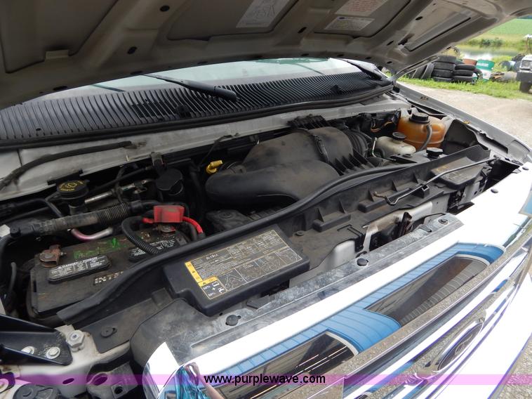 image for item I4681 2009 Ford E450 Goshen bus