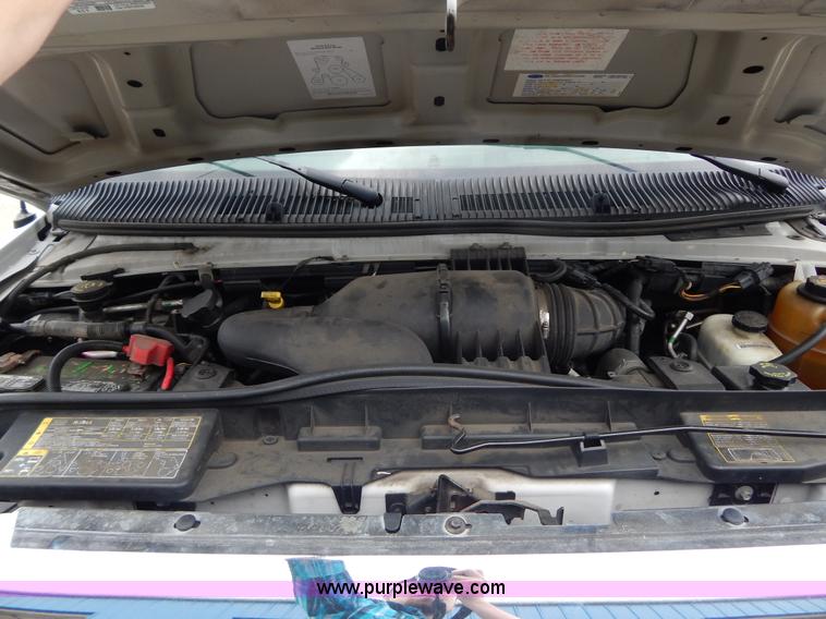 image for item I4681 2009 Ford E450 Goshen bus