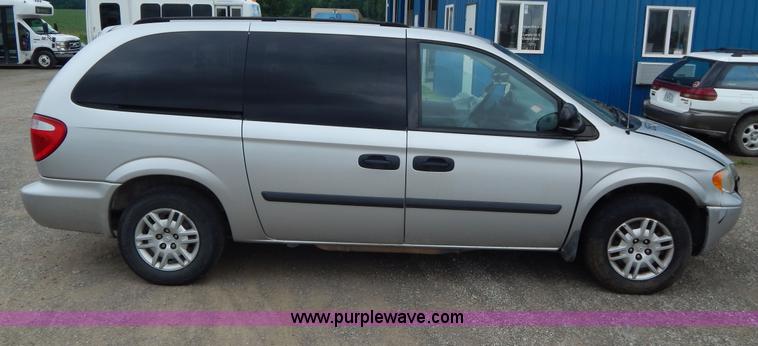 image for item I4682 2007 Dodge Grand Caravan SE van