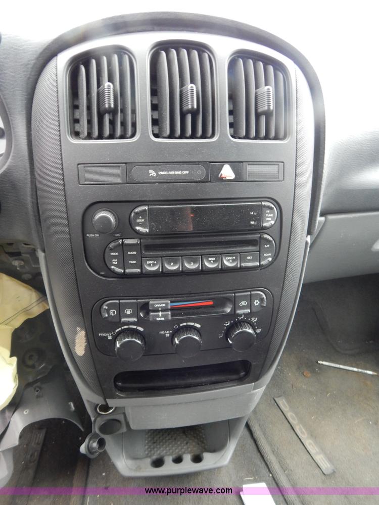 image for item I4682 2007 Dodge Grand Caravan SE van
