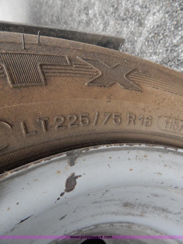 image for item I4684 2002 Ford Econoline E450 Braun bus