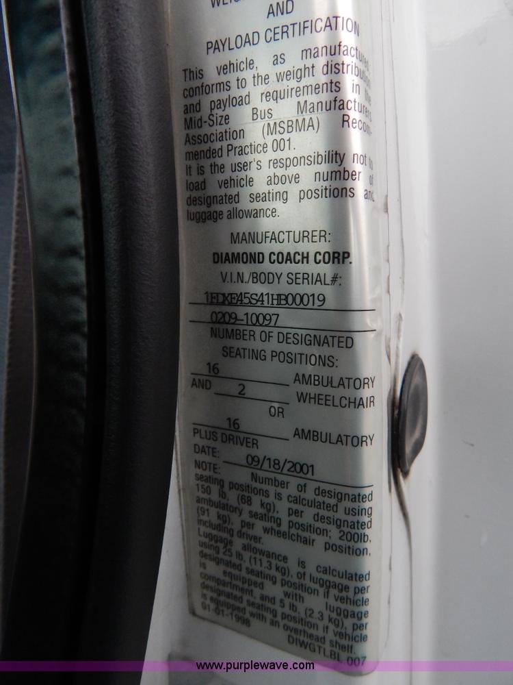 image for item I4685 2001 Ford Econoline E450 Diamond Coach bus