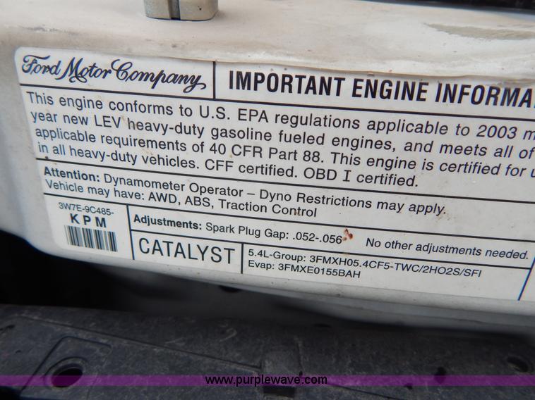 image for item I4686 2003 Ford E350 Goshen bus