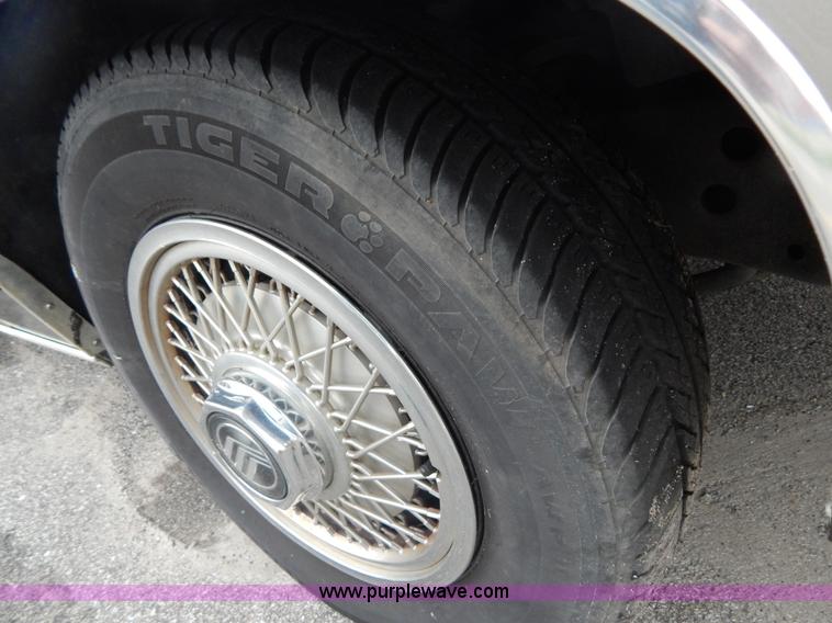 image for item I4687 1990 Mercury Grand Marquis GS