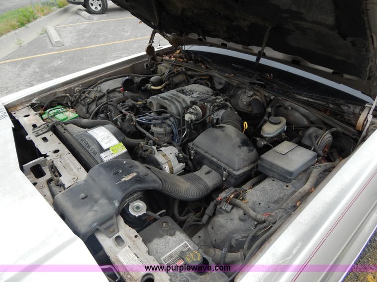 image for item I4687 1990 Mercury Grand Marquis GS