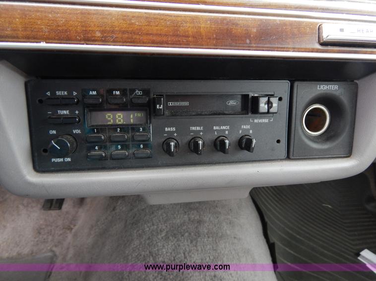 image for item I4687 1990 Mercury Grand Marquis GS