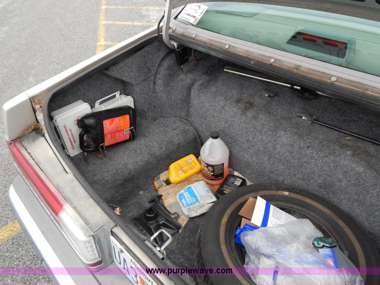 image for item I4687 1990 Mercury Grand Marquis GS