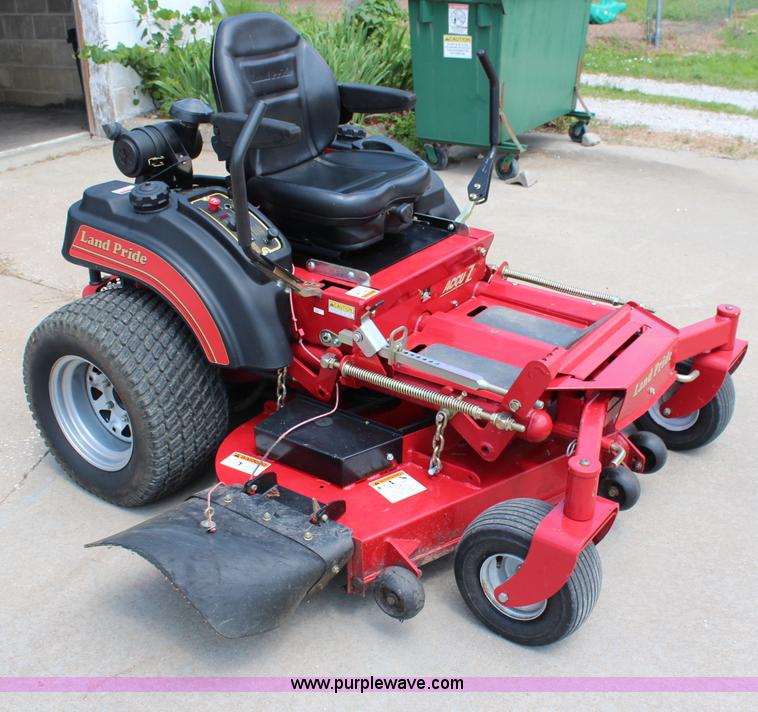 image for item J1234 2009 Land Pride ACCU ZT60 ZTR lawn mower
