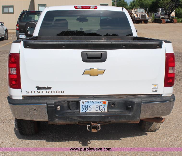image for item J2171 2008 Chevrolet Silverado 1500 Ext. Cab pickup truck