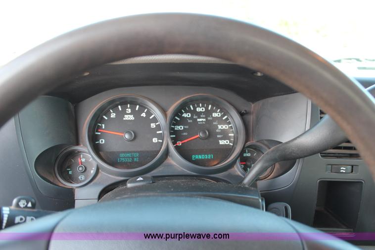 image for item J2171 2008 Chevrolet Silverado 1500 Ext. Cab pickup truck