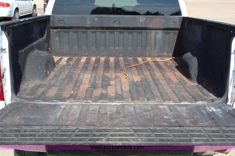 image for item J2171 2008 Chevrolet Silverado 1500 Ext. Cab pickup truck
