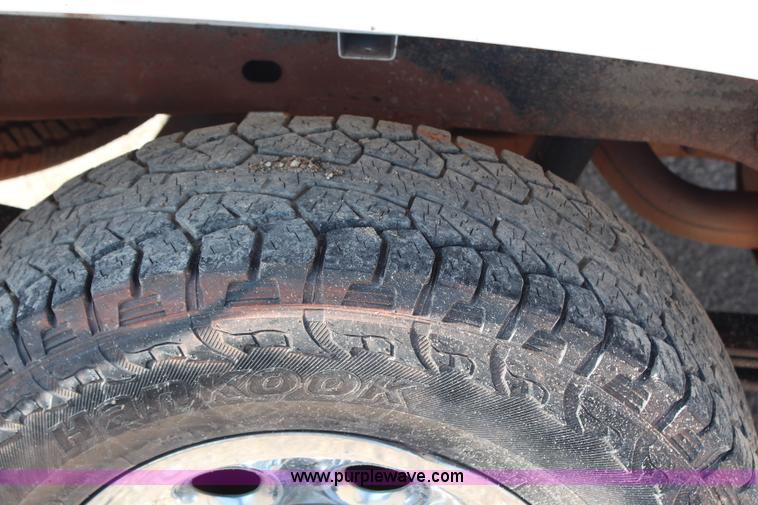 image for item J2171 2008 Chevrolet Silverado 1500 Ext. Cab pickup truck