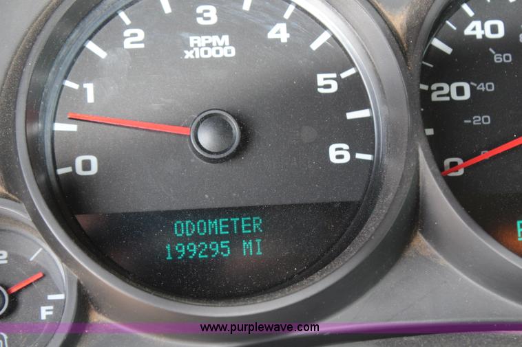 image for item J2172 2007 Chevrolet Silverado 1500 Ext. Cab pickup truck