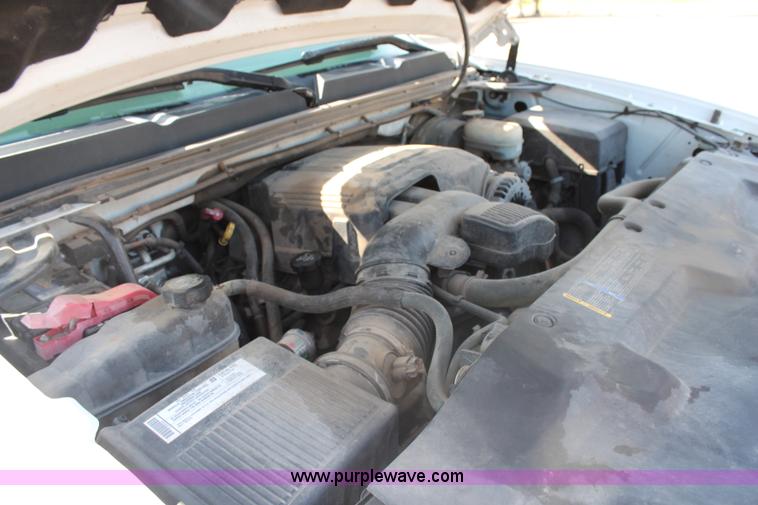 image for item J2172 2007 Chevrolet Silverado 1500 Ext. Cab pickup truck