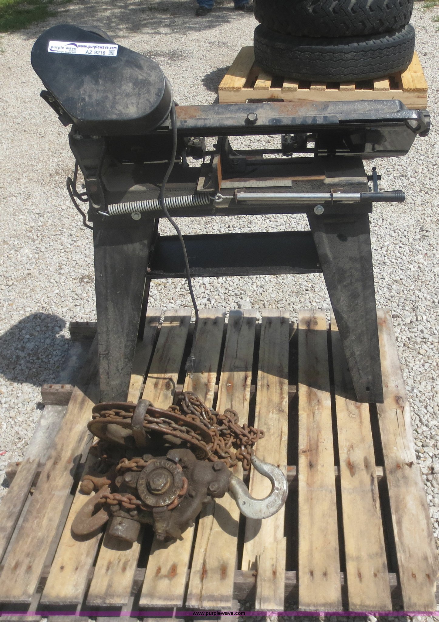 Buffalo metal cutting band saw in Fort Scott, KS Item AZ9218 sold Purple Wave