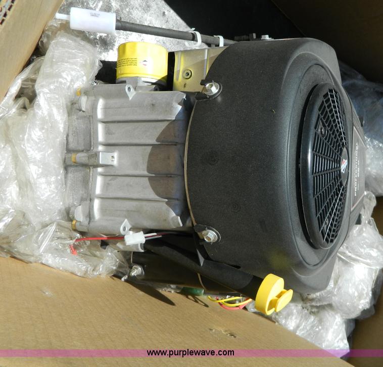 image for item AD9803 Briggs & Stratton 656cc vertical shaft engine